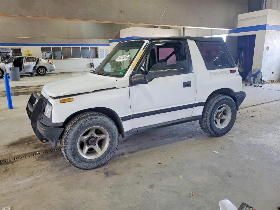 1995 Geo Tracker მანქანა იყიდება აუქციონზე, vin: 2CNBJ1860S6953771, აუქციონის ნომერი: 57833486