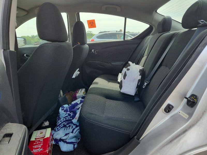 57594506 :رقم المزاد ، 3N1CN7AP0KL868933 vin ، 2019 Nissan Versa مزاد بيع