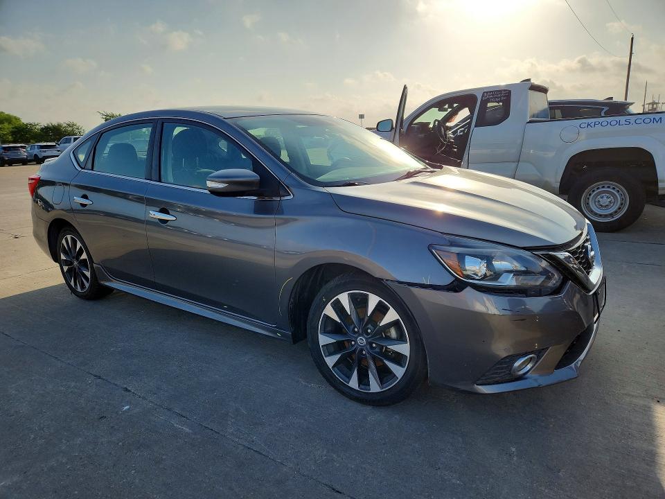 56530256 :رقم المزاد ، 3N1AB7AP8KY304160 vin ، 2019 Nissan Sentra مزاد بيع