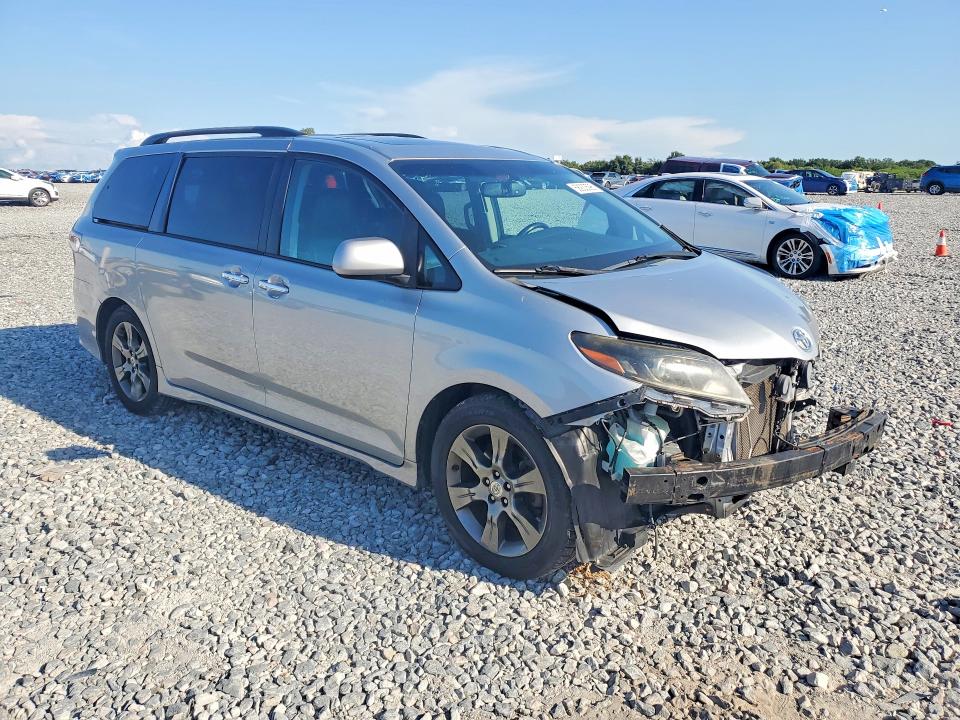 2015 Toyota Sienna მანქანა იყიდება აუქციონზე, vin: 5TDXK3DC0FS653108, აუქციონის ნომერი: 58933596
