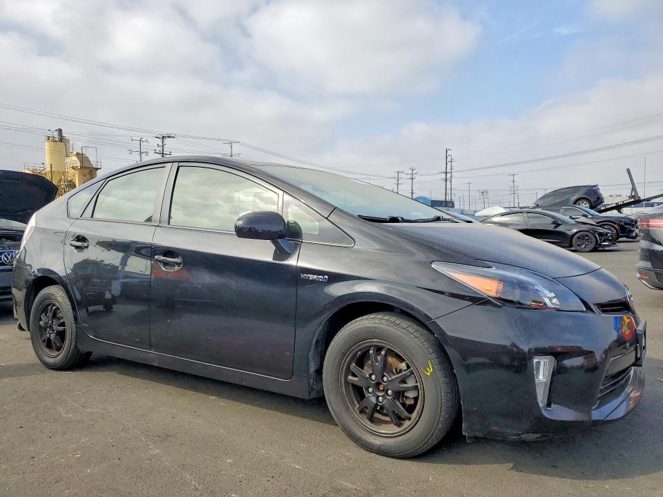 Продажа на аукционе авто 2013 Toyota Prius, vin: JTDKN3DU0D5552437, номер лота: 54552466