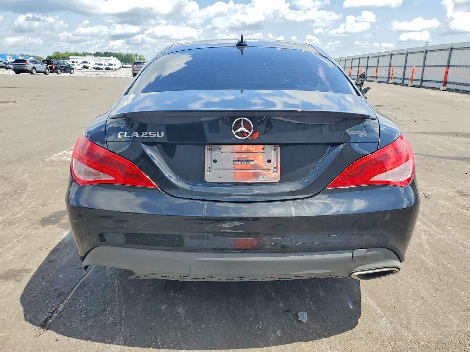 2018 Mercedes-benz Cla მანქანა იყიდება აუქციონზე, vin: WDDSJ4EB4JN562677, აუქციონის ნომერი: 58784366