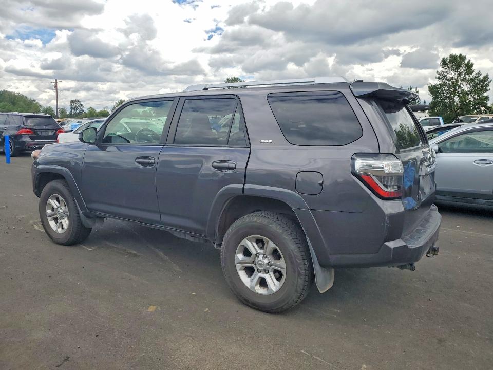 57028356 :رقم المزاد ، JTEBU5JR8J5489139 vin ، 2018 Toyota 4runner مزاد بيع