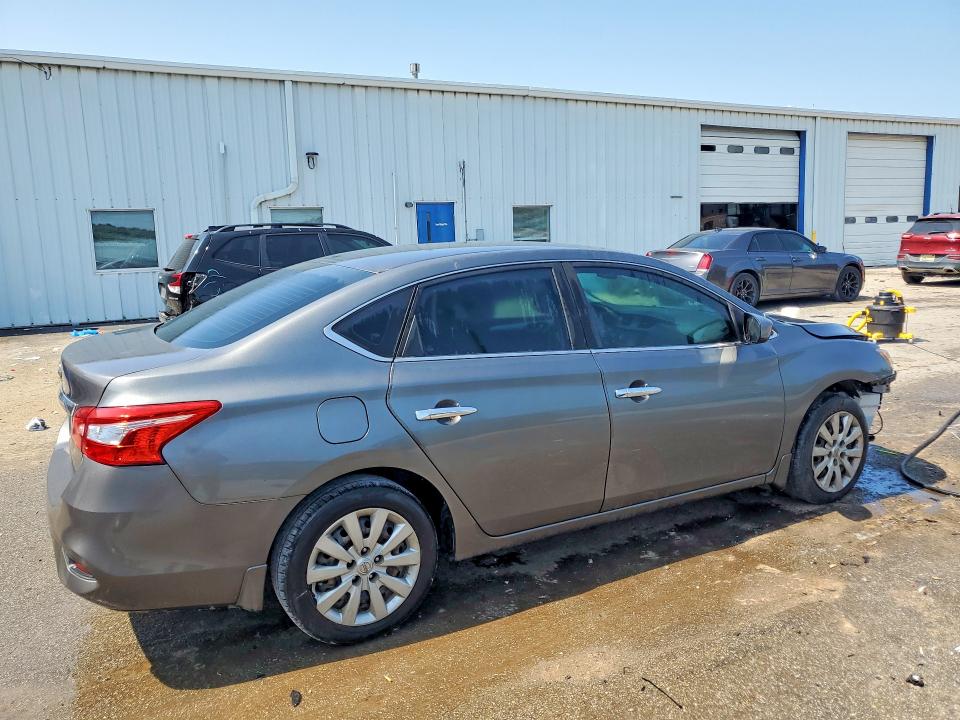 57419186 :رقم المزاد ، 3N1AB7AP8KY236099 vin ، 2019 Nissan Sentra مزاد بيع