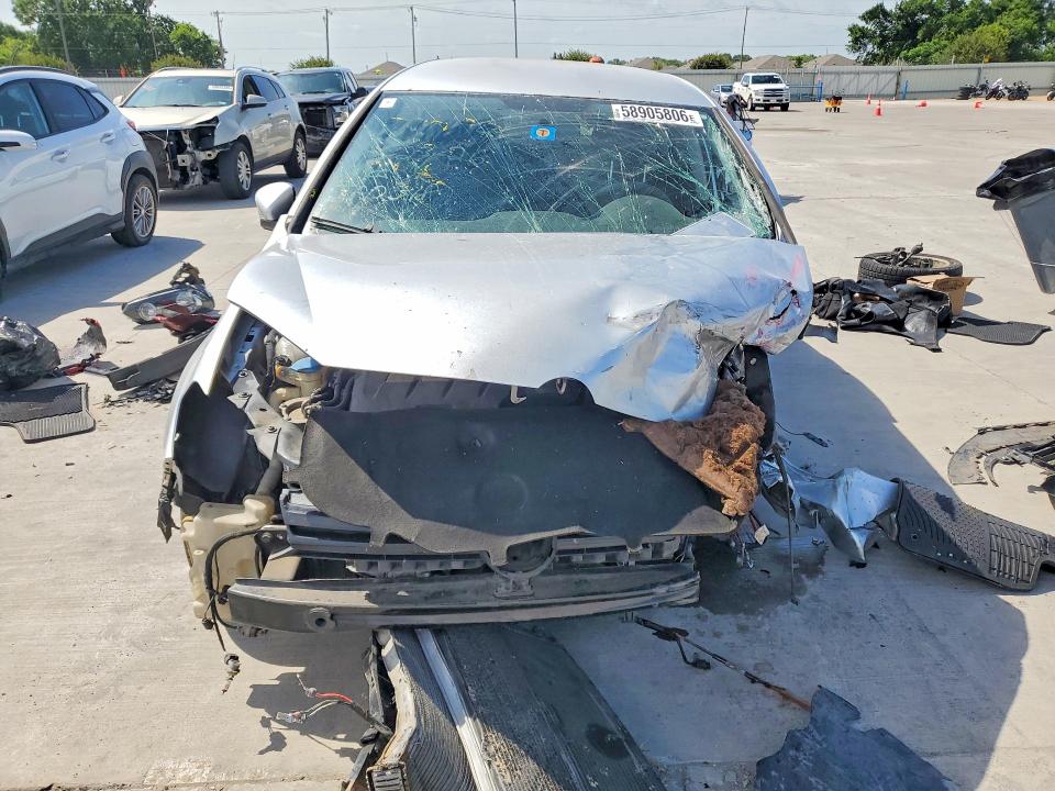 58905806 :رقم المزاد ، WVWDM7AJ8BW202753 vin ، 2011 Volkswagen Golf مزاد بيع