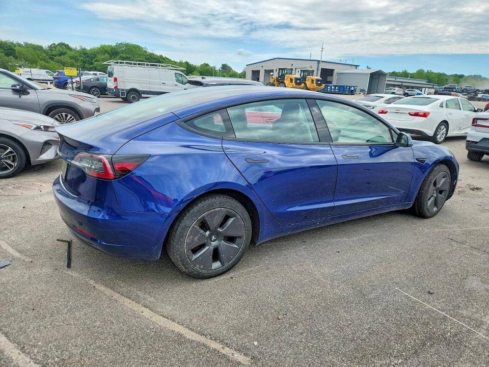 2022 Tesla Model 3 მანქანა იყიდება აუქციონზე, vin: 5YJ3E1EA9NF371026, აუქციონის ნომერი: 57041566