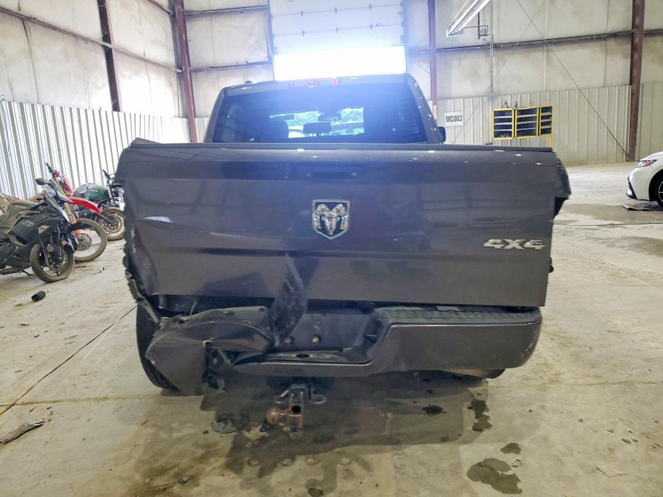 56963016 :رقم المزاد ، 1C6RR7KG4FS720003 vin ، 2015 Ram 1500 مزاد بيع