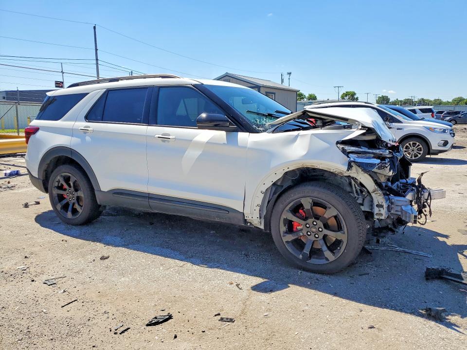 56730176 :رقم المزاد ، 1FM5K8GC4MGA83357 vin ، 2021 Ford Explorer مزاد بيع