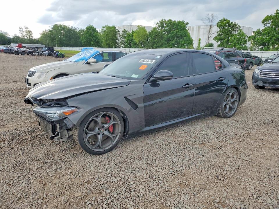 56030686 :رقم المزاد ، ZARFANBN4K7608200 vin ، 2019 Alfa Romeo Giulia مزاد بيع