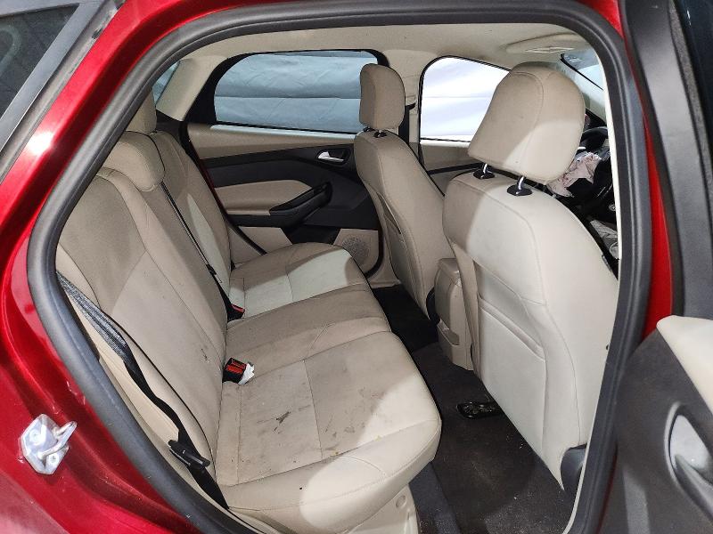 59184906 :رقم المزاد ، 1FADP3K29GL394142 vin ، 2016 Ford Focus مزاد بيع