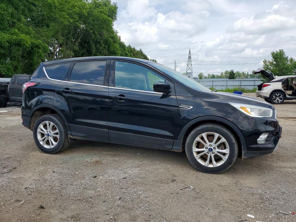 Продажа на аукционе авто 2017 Ford Escape, vin: 1FMCU9GD8HUB83596, номер лота: 59151056
