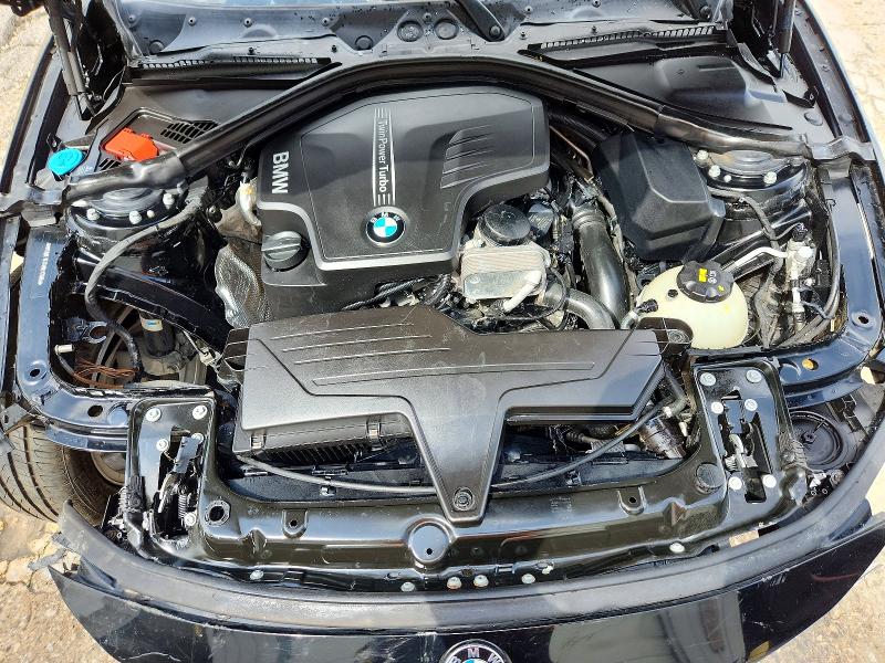 2017 Bmw 320 მანქანა იყიდება აუქციონზე, vin: WBA8E1G3XHNU17695, აუქციონის ნომერი: 56311316