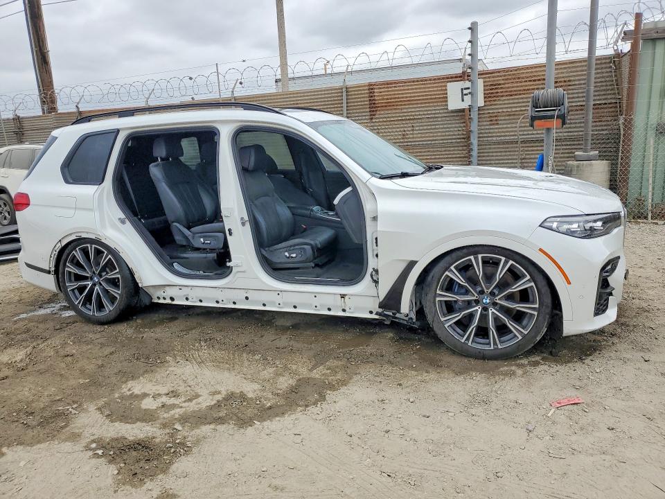 58056046 :رقم المزاد ، 5UXCX4C55KLB39499 vin ، 2019 Bmw X7 مزاد بيع
