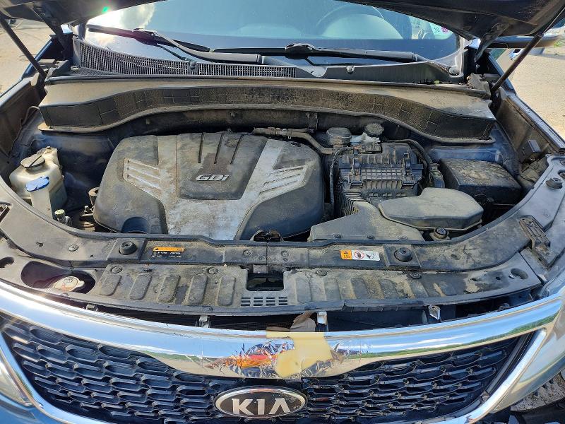 56797736 :رقم المزاد ، 5XYKU4A74FG579822 vin ، 2015 Kia Sorento مزاد بيع