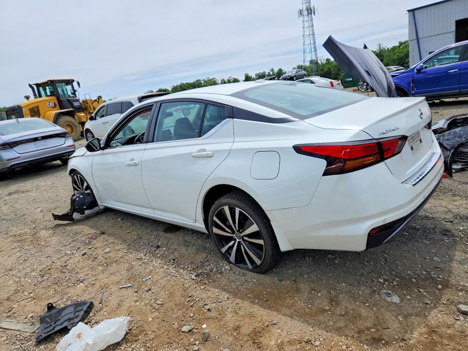 Продаж на аукціоні авто 2022 Nissan Altima, vin: 1N4BL4CW5NN379469, номер лоту: 57924246