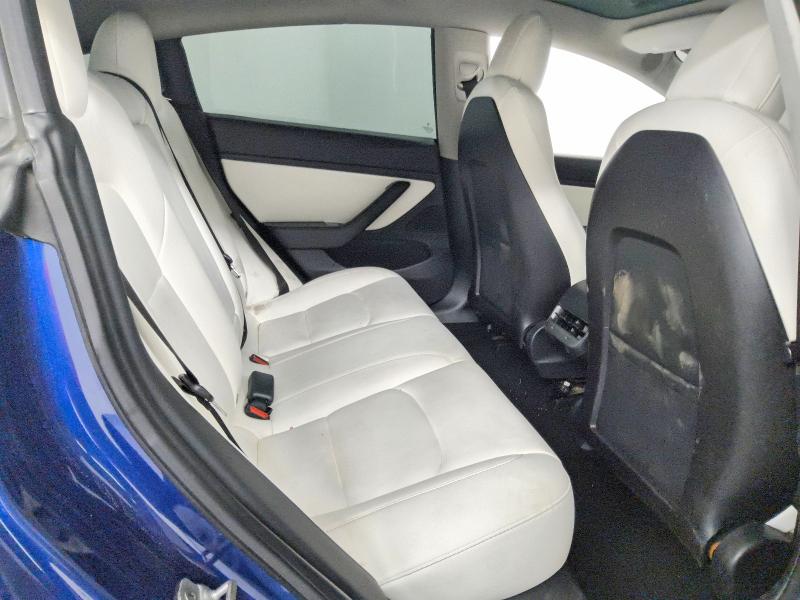 56054406 :رقم المزاد ، 5YJ3E1EA1KF301970 vin ، 2019 Tesla Model 3 مزاد بيع