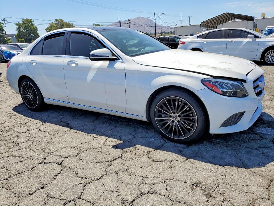 57260556 :رقم المزاد ، 55SWF8DB6LU324304 vin ، 2020 Mercedes-benz C مزاد بيع