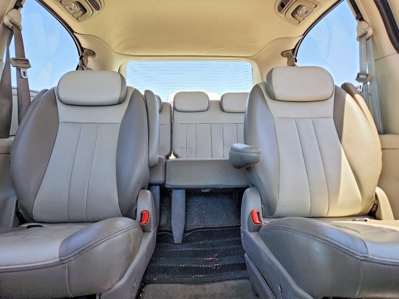 Продаж на аукціоні авто 2005 Chrysler Town & Country, vin: 2C4GP54L15R392317, номер лоту: 57323276