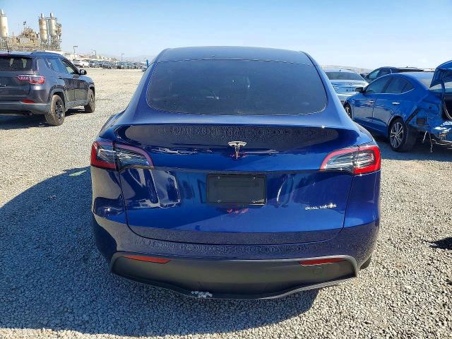 76296745 :رقم المزاد ، 7SAYGAEE2NF464959 vin ، 2022 Tesla Model Y مزاد بيع