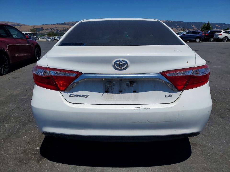 2017 Toyota Camry მანქანა იყიდება აუქციონზე, vin: 4T1BF1FK7HU689573, აუქციონის ნომერი: 58318246