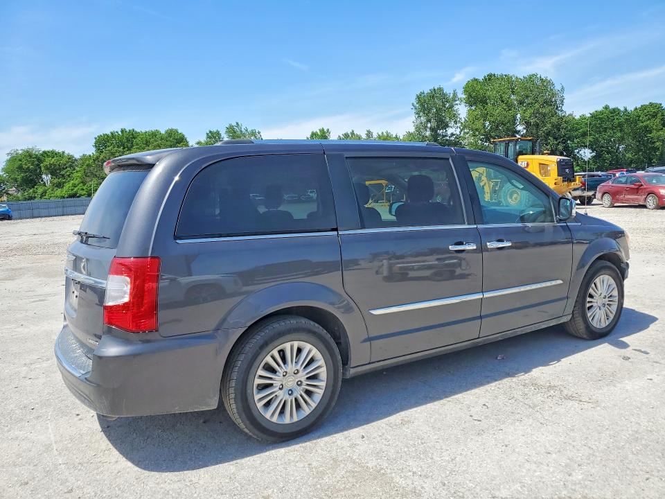 55639576 :رقم المزاد ، 2C4RC1JG9FR741892 vin ، 2015 Chrysler Town & Country مزاد بيع