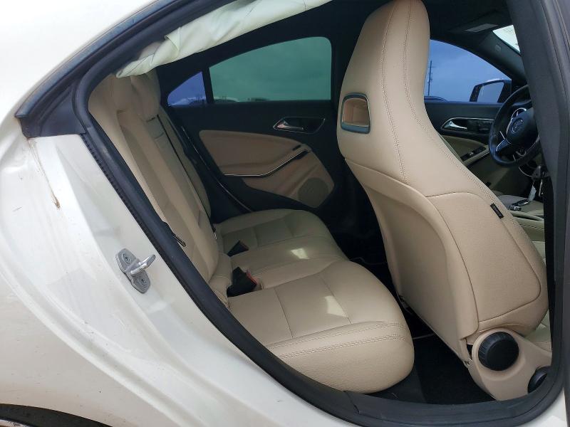56493696 :رقم المزاد ، WDDSJ4EB2GN357321 vin ، 2016 Mercedes-benz Cla مزاد بيع