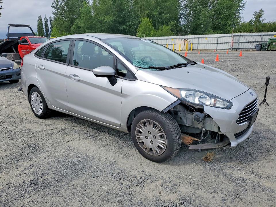 58590616 :رقم المزاد ، 3FADP4AJ9KM155051 vin ، 2019 Ford Fiesta مزاد بيع