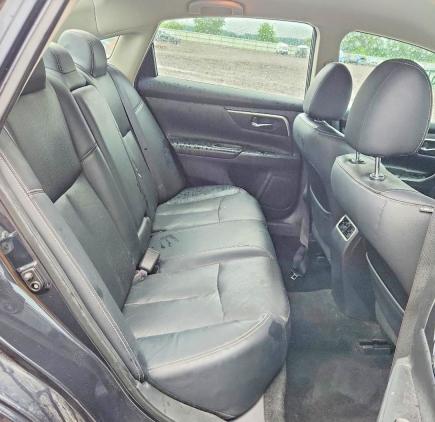 2018 Nissan Altima მანქანა იყიდება აუქციონზე, vin: 1N4AL3AP0JC199257, აუქციონის ნომერი: 57771256