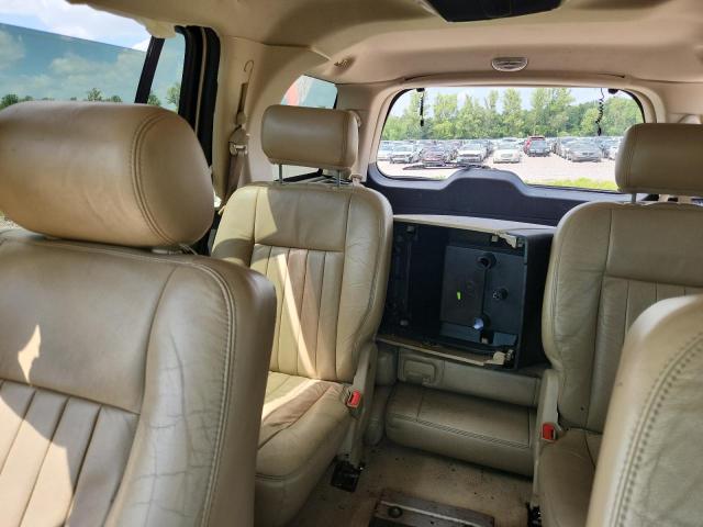 57383396 :رقم المزاد ، 5LMFU28535LJ15765 vin ، 2005 Lincoln Navigator مزاد بيع