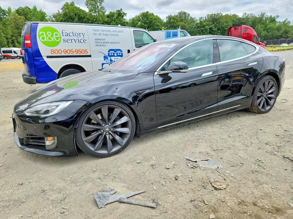 Продаж на аукціоні авто 2017 Tesla Model S, vin: 5YJSA1E18HF225163, номер лоту: 56173246