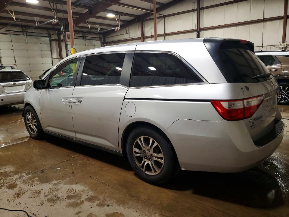58661436 :رقم المزاد ، 5FNRL5H62BB042386 vin ، 2011 Honda Odyssey مزاد بيع