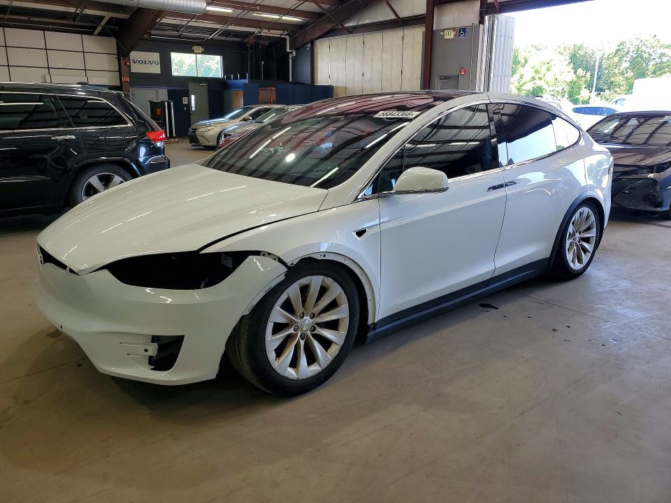Продажа на аукционе авто 2016 Tesla Model X, vin: 5YJXCBE2XGF027827, номер лота: 56843366