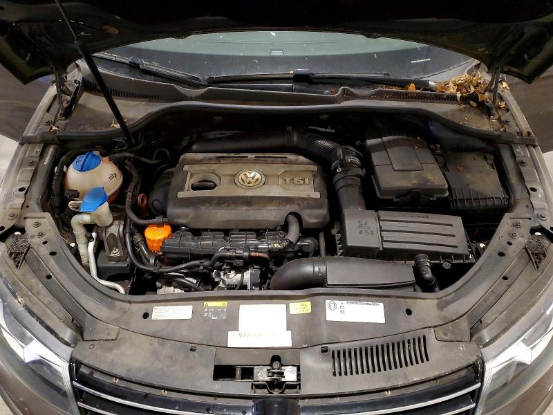 56887216 :رقم المزاد ، WVWBW8AH1DV008028 vin ، 2023 Volkswagen Eos مزاد بيع