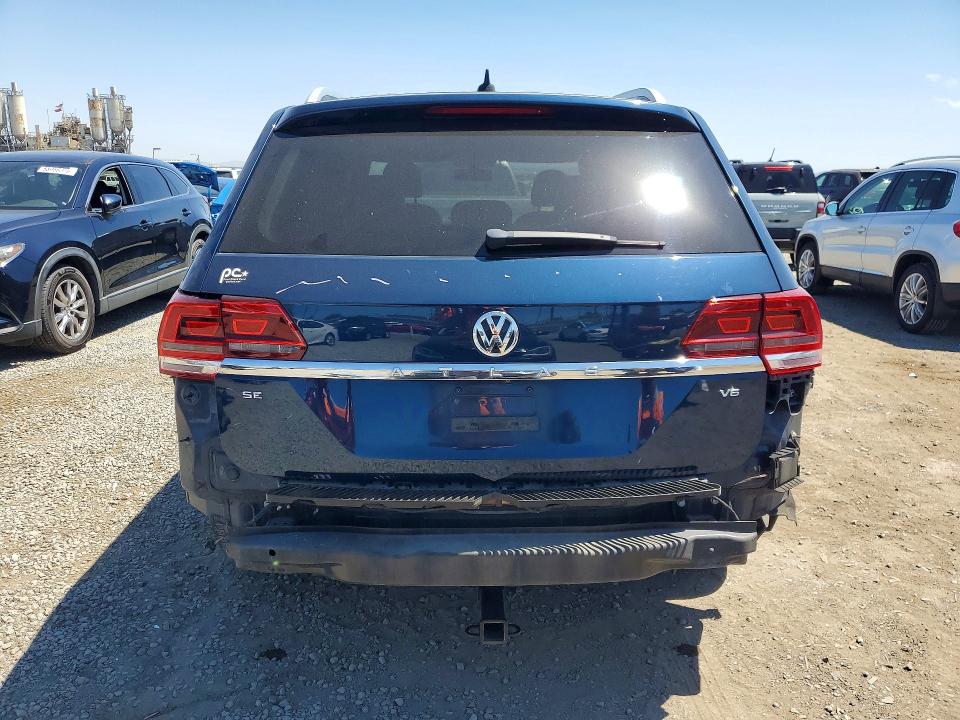 2018 Volkswagen Atlas მანქანა იყიდება აუქციონზე, vin: 1V2CR2CAXJC525472, აუქციონის ნომერი: 58928976