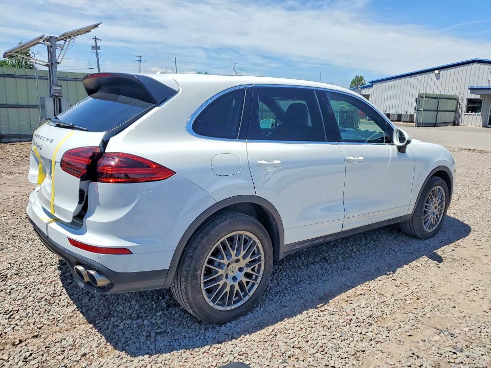 Продаж на аукціоні авто 2016 Porsche Cayenne, vin: WP1AB2A25GLA95480, номер лоту: 56857536