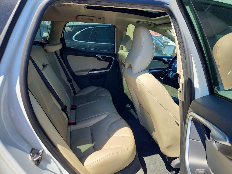 Продажа на аукционе авто 2016 Volvo Xc60, vin: YV4612RK9G2837784, номер лота: 54711906