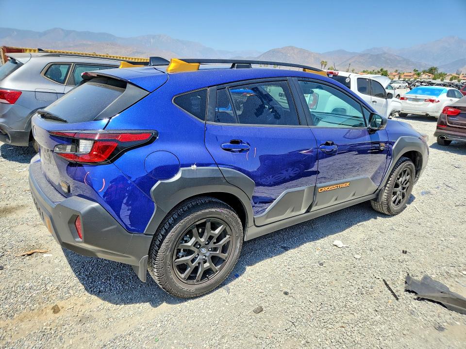 56545696 :رقم المزاد ، 4S4GUHT64R3818565 vin ، 2024 Subaru Crosstrek مزاد بيع