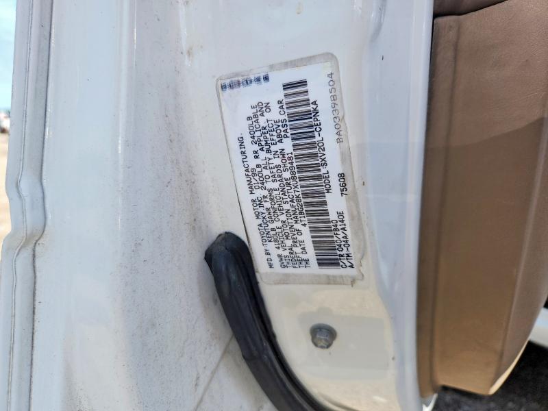 58418116 :رقم المزاد ، 4T1BG28K7XU889481 vin ، 1999 Toyota Camry مزاد بيع