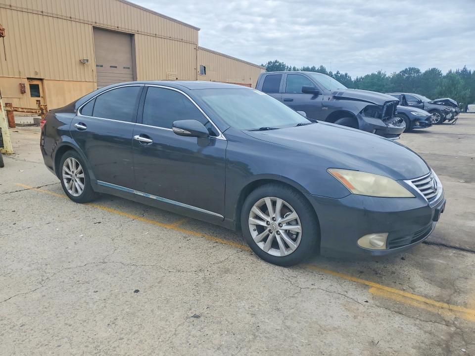 55588126 :رقم المزاد ، JTHBK1EG1B2447876 vin ، 2011 Lexus Es مزاد بيع