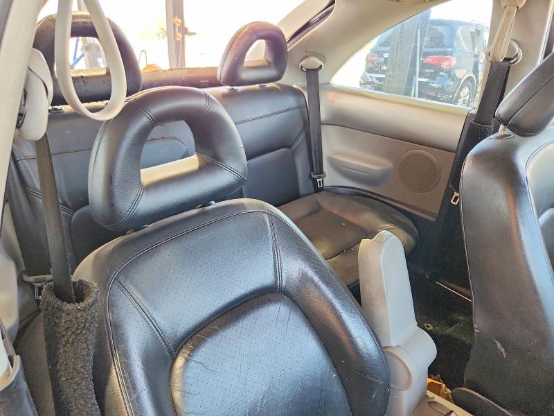 85986675 :رقم المزاد ، 3VWCB21C82M419190 vin ، 2002 Volkswagen New Beetle مزاد بيع