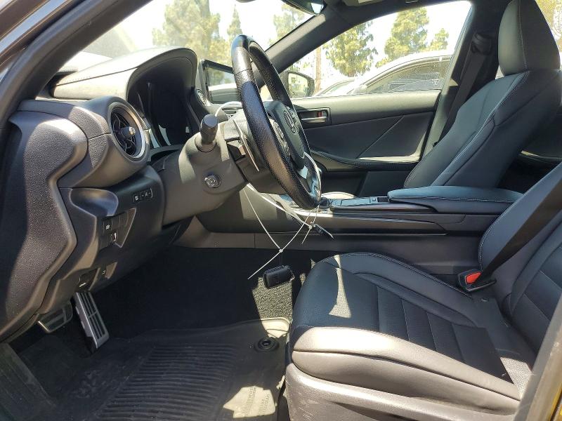 57054046 :رقم المزاد ، JTHGZ1B20N5054786 vin ، 2022 Lexus Is مزاد بيع