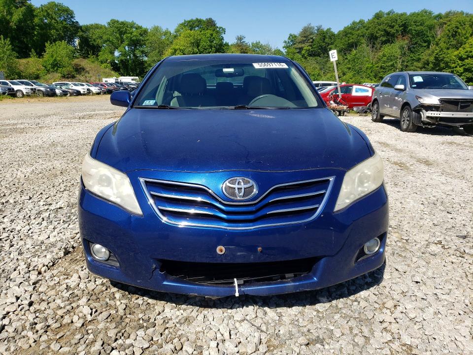 55697116 :رقم المزاد ، 4T1BK3EK8BU627048 vin ، 2011 Toyota Camry مزاد بيع
