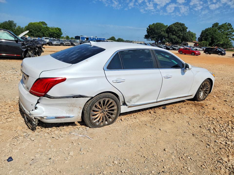 59079516 :رقم المزاد ، KMHG34JA0JU042128 vin ، 2018 Genesis G90 مزاد بيع