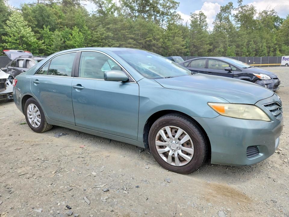 58369536 :رقم المزاد ، 4T1BF3EKXBU694044 vin ، 2011 Toyota Camry مزاد بيع