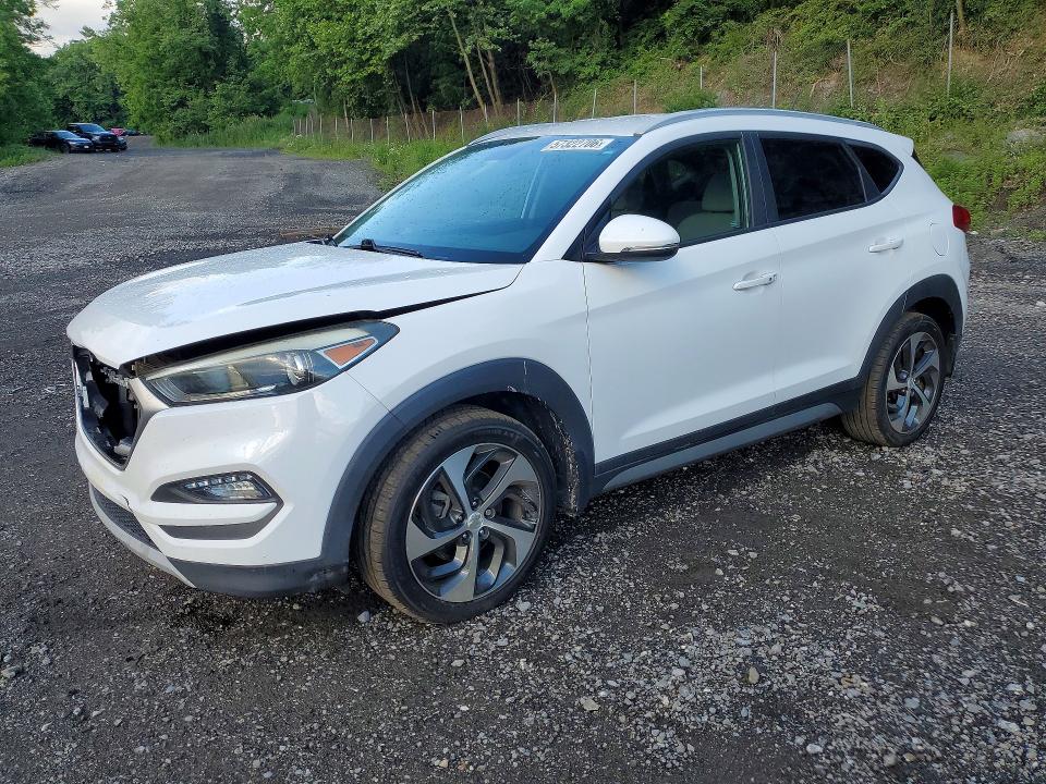 57322706 :رقم المزاد ، KM8J3CA27HU300566 vin ، 2017 Hyundai Tucson مزاد بيع