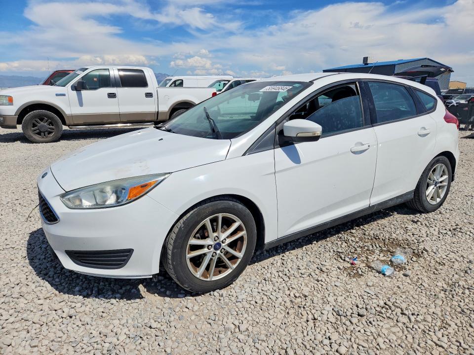 55946846 :رقم المزاد ، 1FADP3K22FL281986 vin ، 2015 Ford Focus مزاد بيع