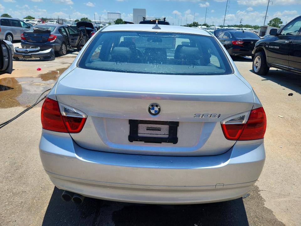 2008 Bmw 328 მანქანა იყიდება აუქციონზე, vin: WBAVA37588NL56469, აუქციონის ნომერი: 57035846