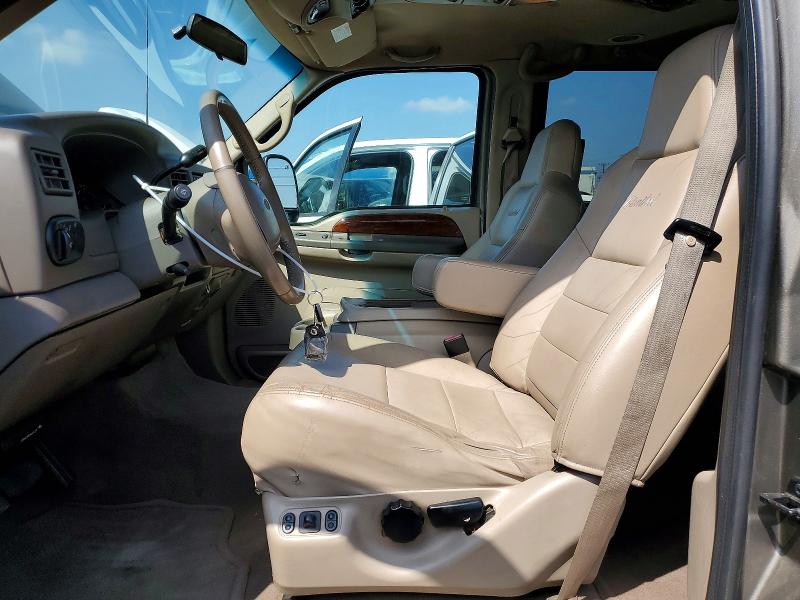 59336306 :رقم المزاد ، 1FMSU43F02EA77747 vin ، 2002 Ford Excursion مزاد بيع