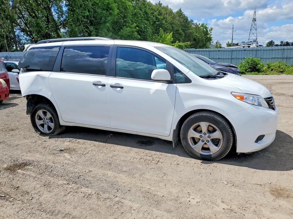 Aukcja sprzedaży 2017 Toyota Sienna, vin: 5TDZZ3DC6HS850937, numer aukcji: 58383386