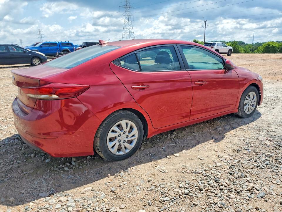 58112416 :رقم المزاد ، 5NPD74LF6HH111655 vin ، 2017 Hyundai Elantra مزاد بيع